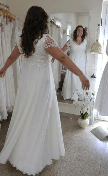Wedding dress for plus size bride